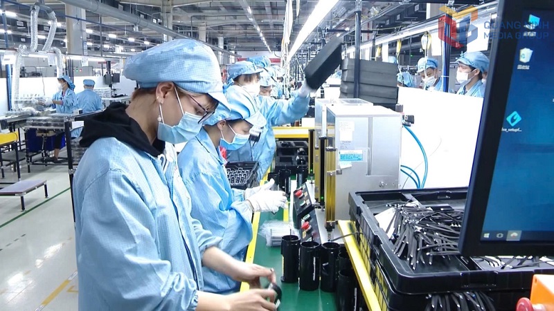 Cụm công nghiệp Vân Đồn tạo thêm việc làm cho lao động địa phương